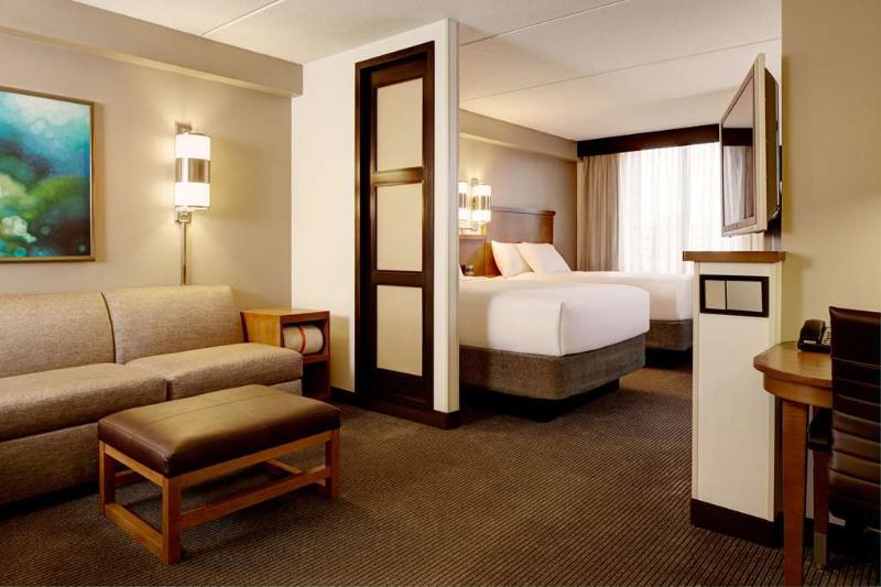 Hyatt Place Centennial Park